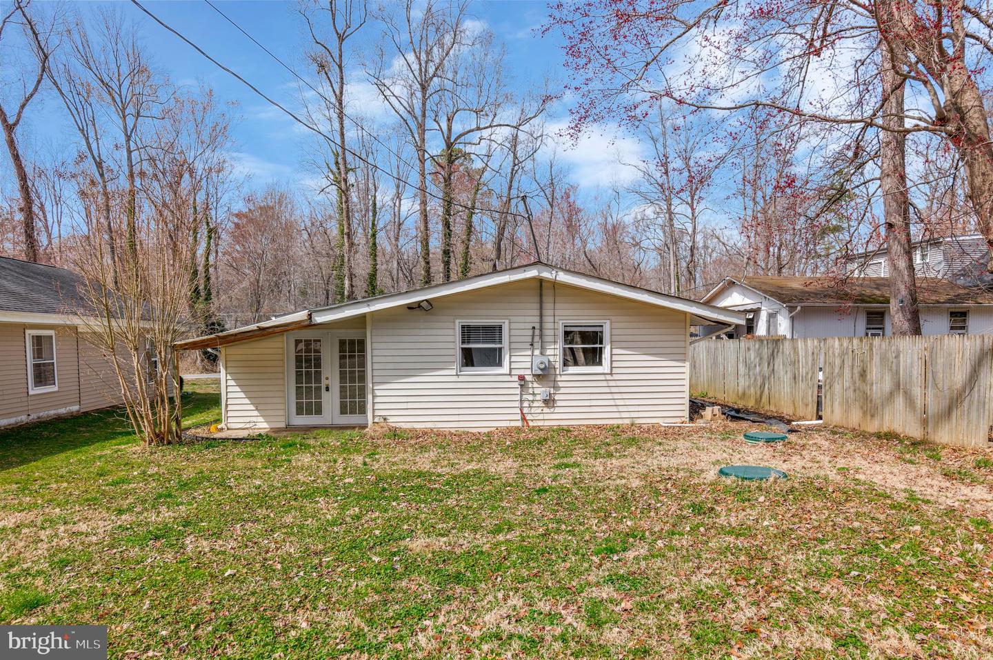 6215 Long Beach Dr Property Photo 6