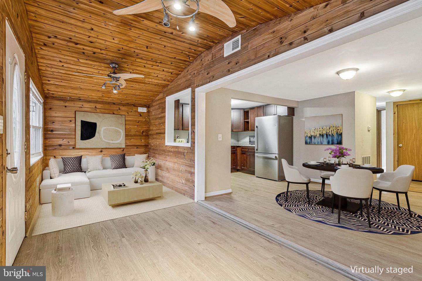 6215 Long Beach Dr Property Photo 10