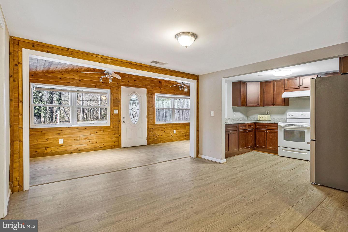 6215 Long Beach Dr Property Photo 22