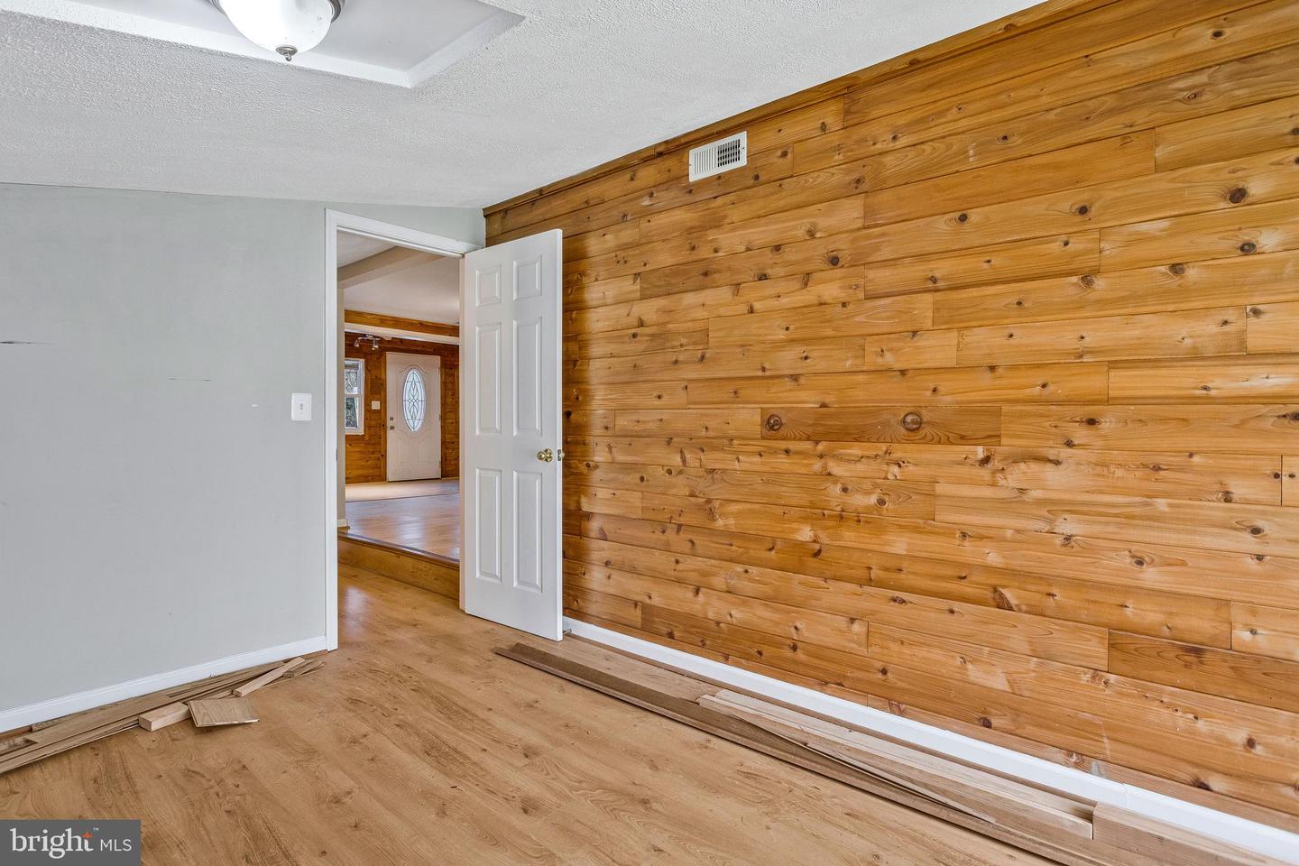 6215 Long Beach Dr Property Photo 26