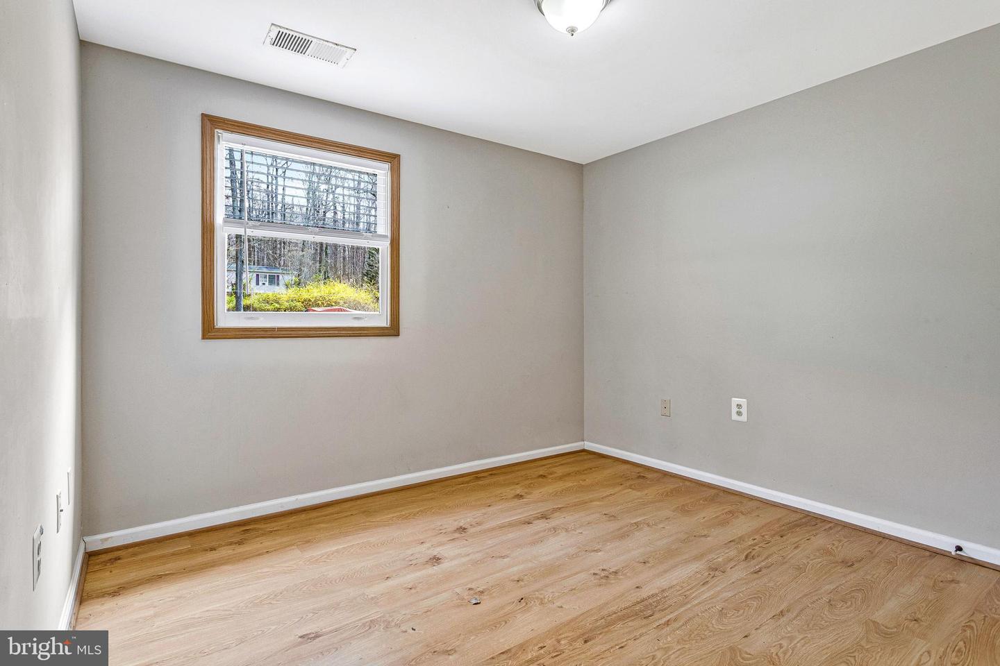 6215 Long Beach Dr Property Photo 30