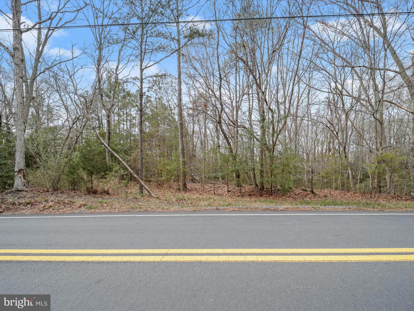 2625 Cove Point Rd Property Photo 6