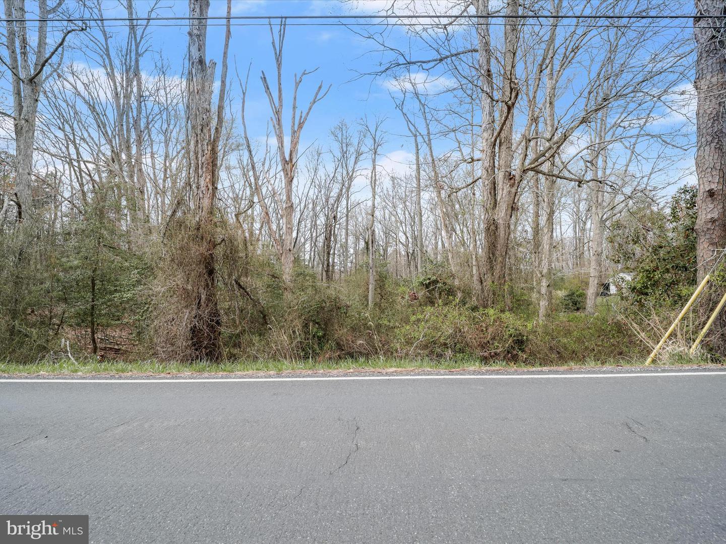 2625 Cove Point Rd Property Photo 7