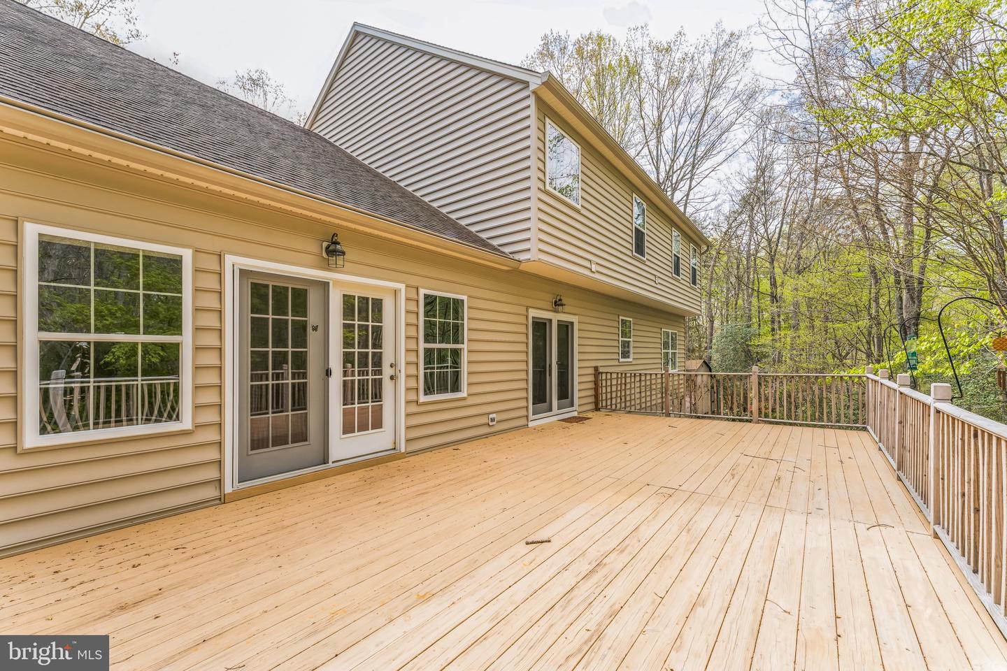 3055 Blackberry Ln Property Photo 11