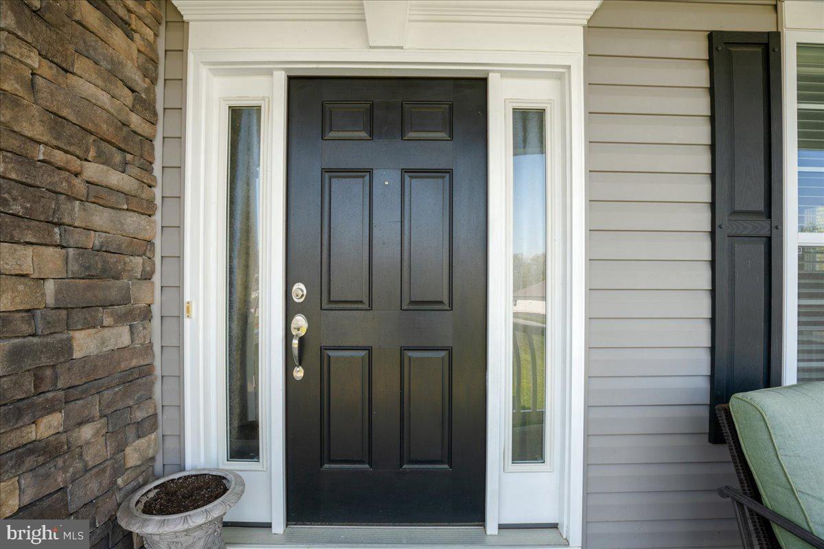 1230 Fairwood Dr Property Photo 8