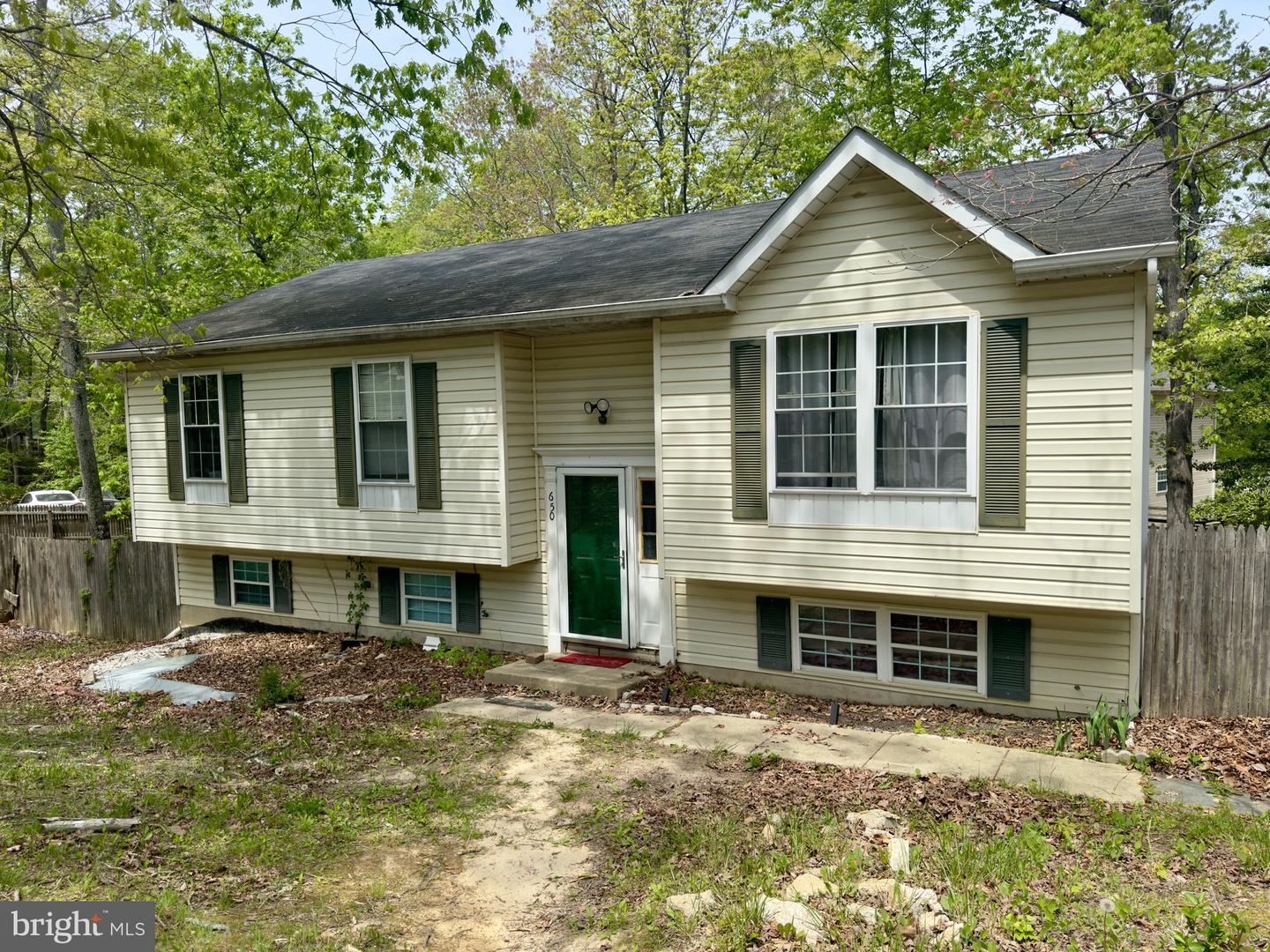 650 Running Fox Rd Property Photo 1