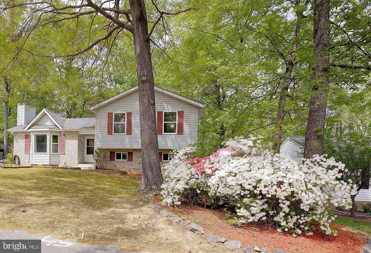 778 Lazy River Rd Property Photo 1