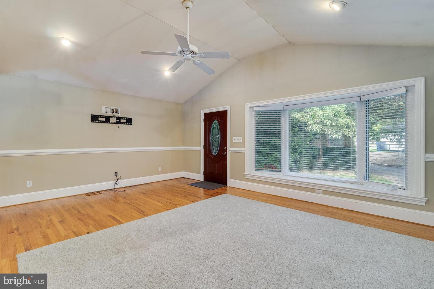 5034 Harvard St Property Photo 21