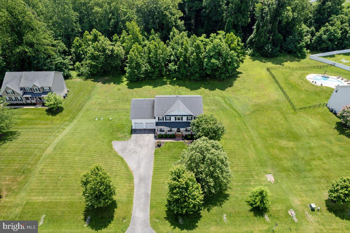 1023 HORSE PEN RUN Property Photo 1