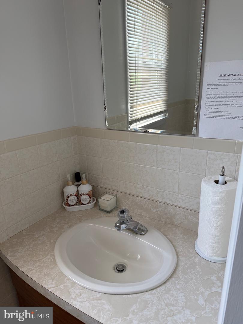 2555 Solomons Island Rd Property Photo 19