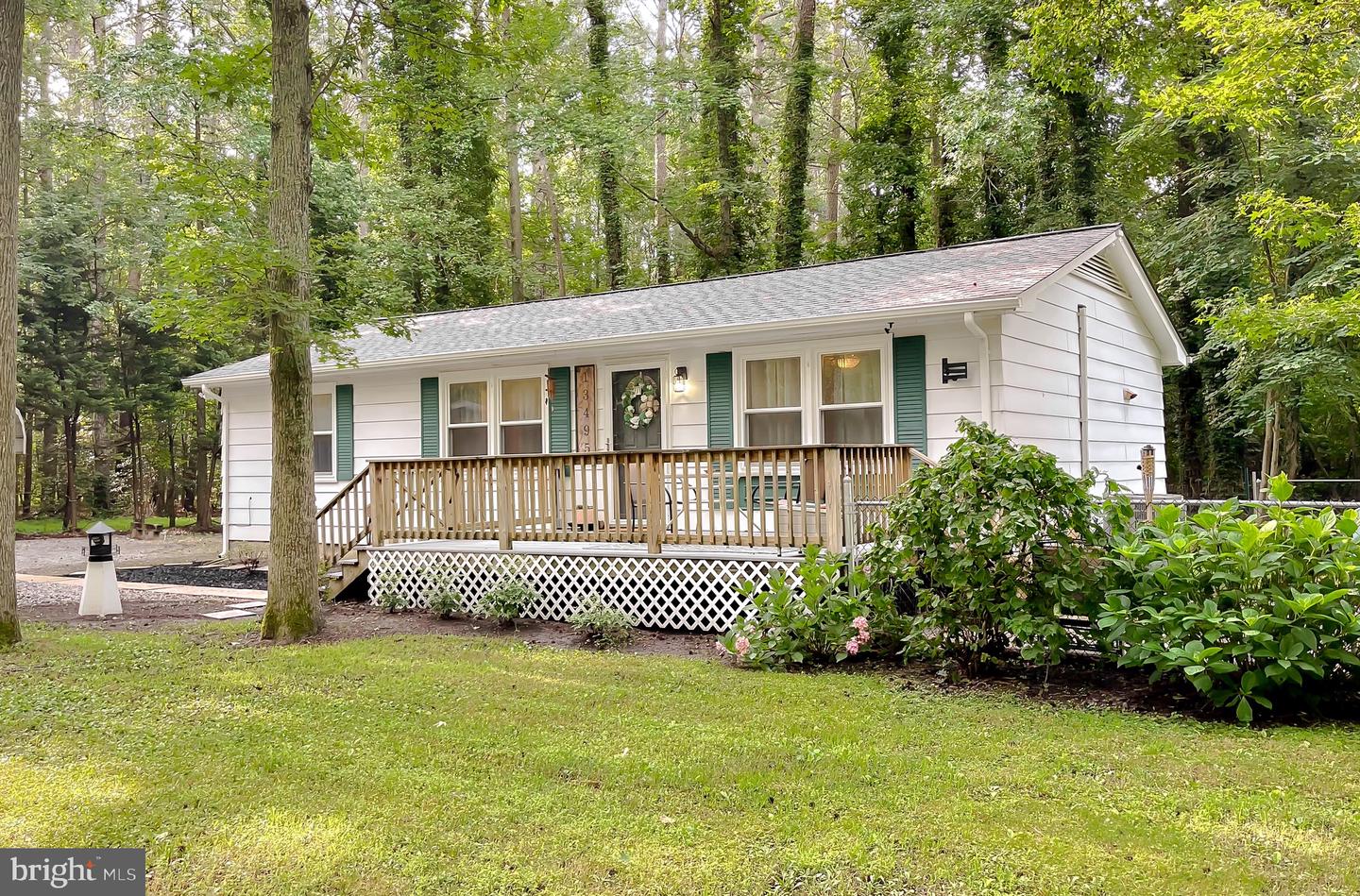 13495 Joy Rd Property Photo 1