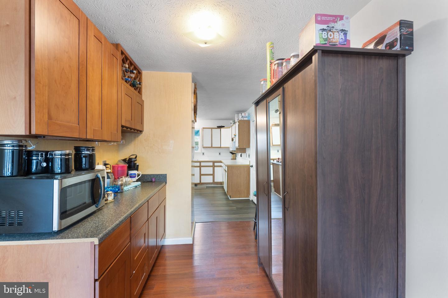 12115 Long Wolf Ln Property Photo 12