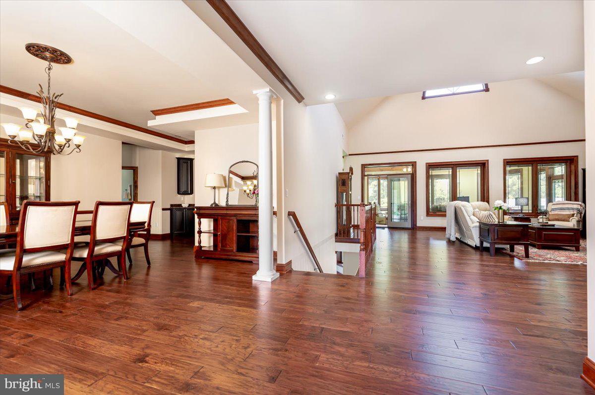 6675 Marshall Rd Property Photo 6