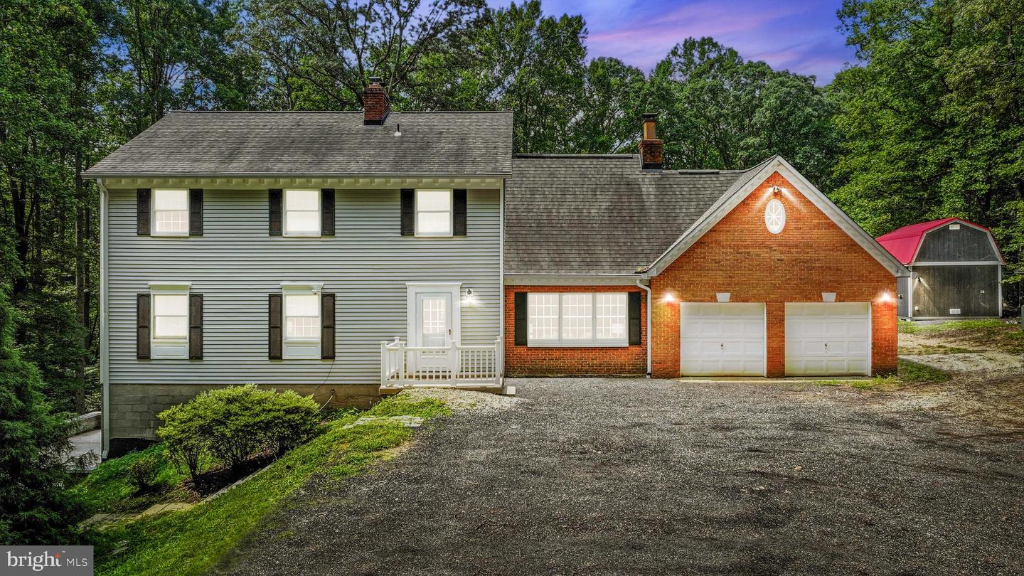 2050 Kings Landing Rd Property Photo 1