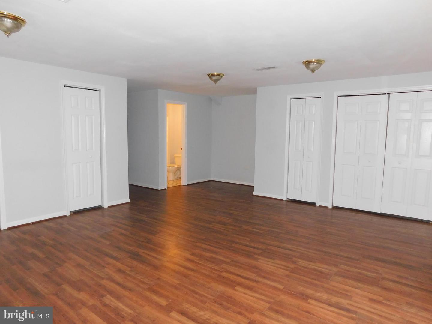 6572 12th St Property Photo 10