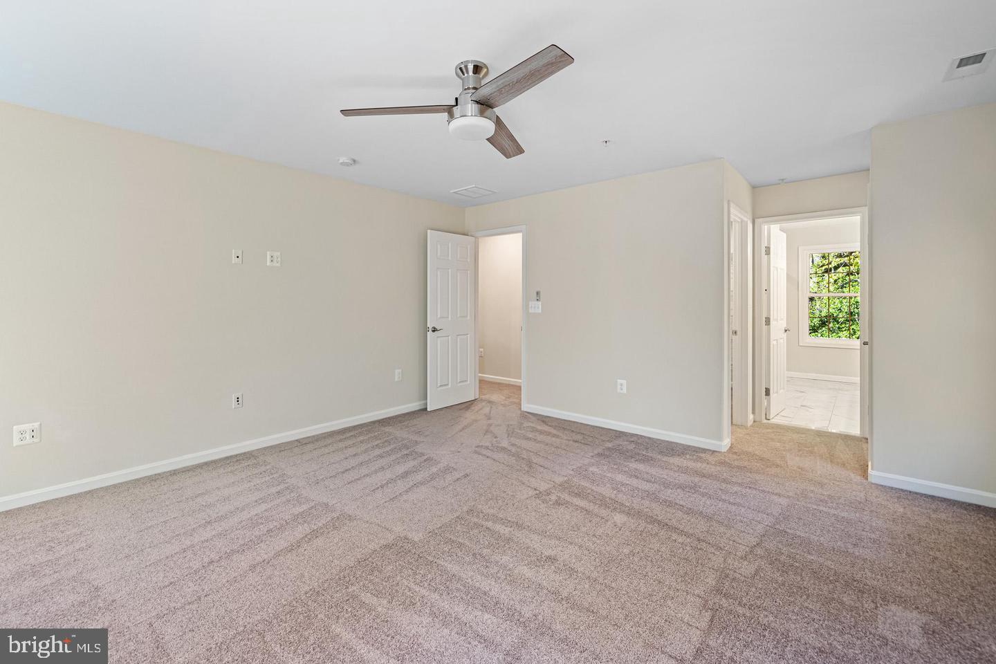 298 Cove Dr Property Photo 14