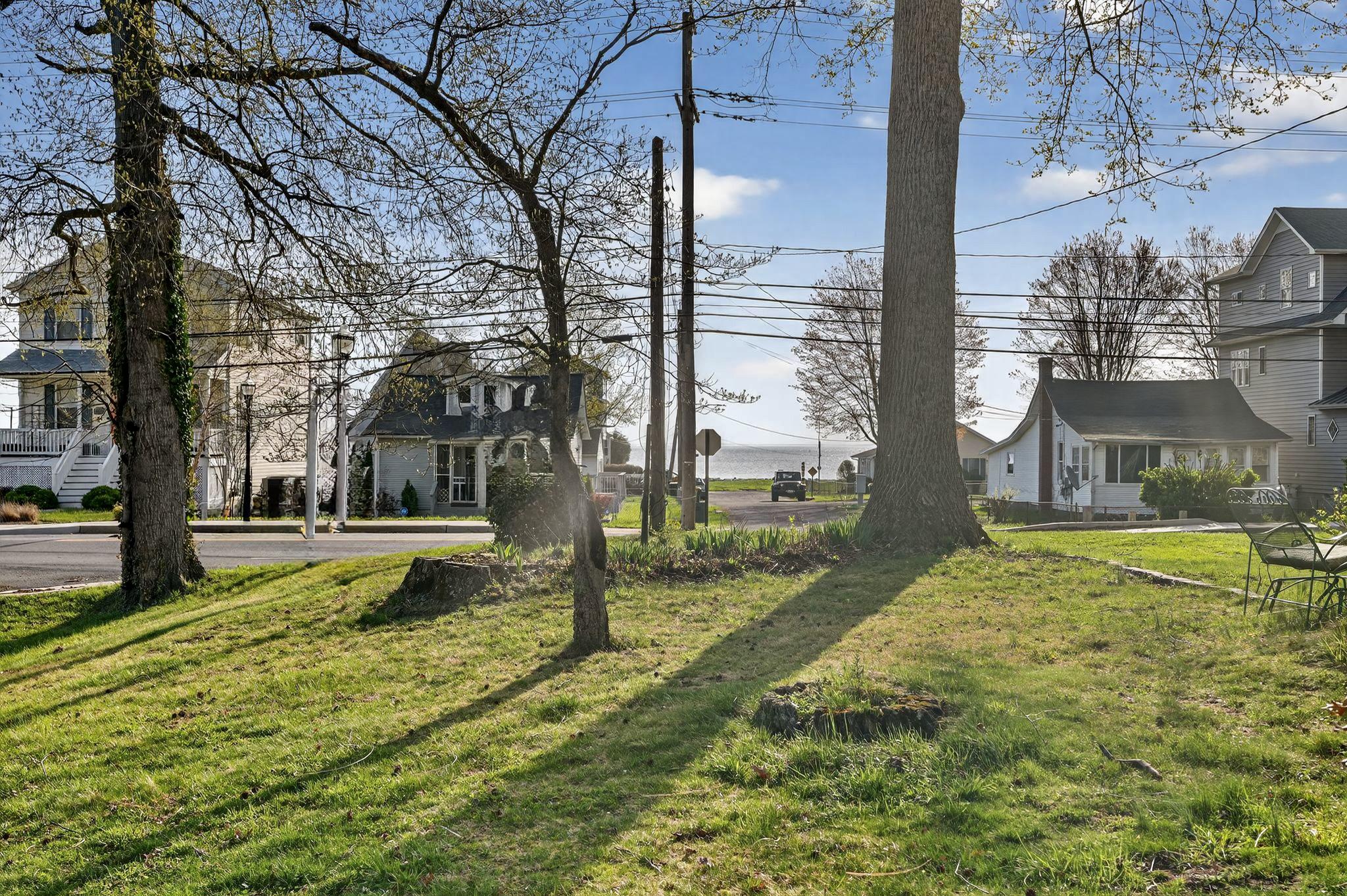 8314 Bayside Rd Property Photo 1