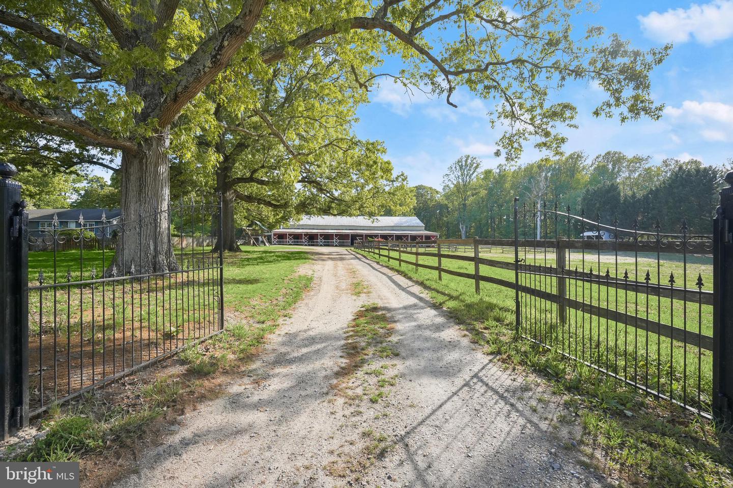 3325 Allday Rd Property Photo 6