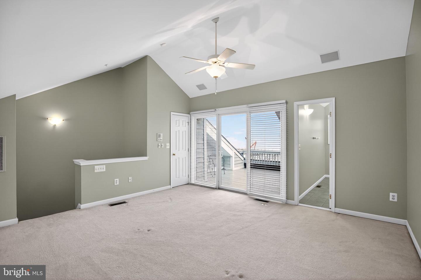 8054 Windward Key Drive Property Photo 20