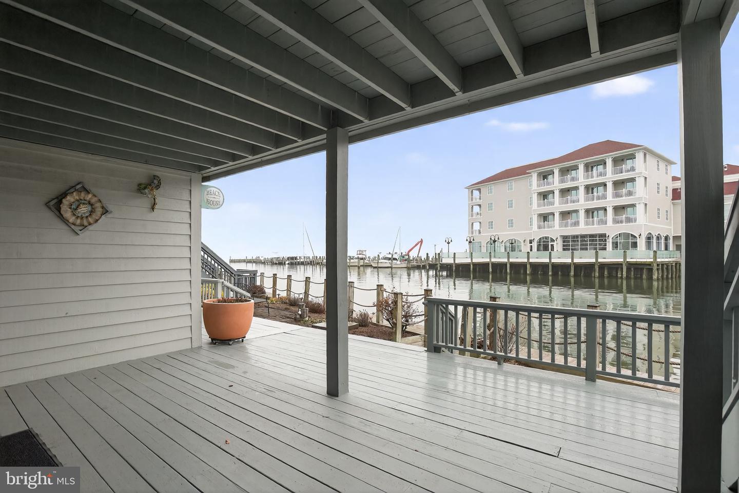 8054 Windward Key Drive Property Photo 28