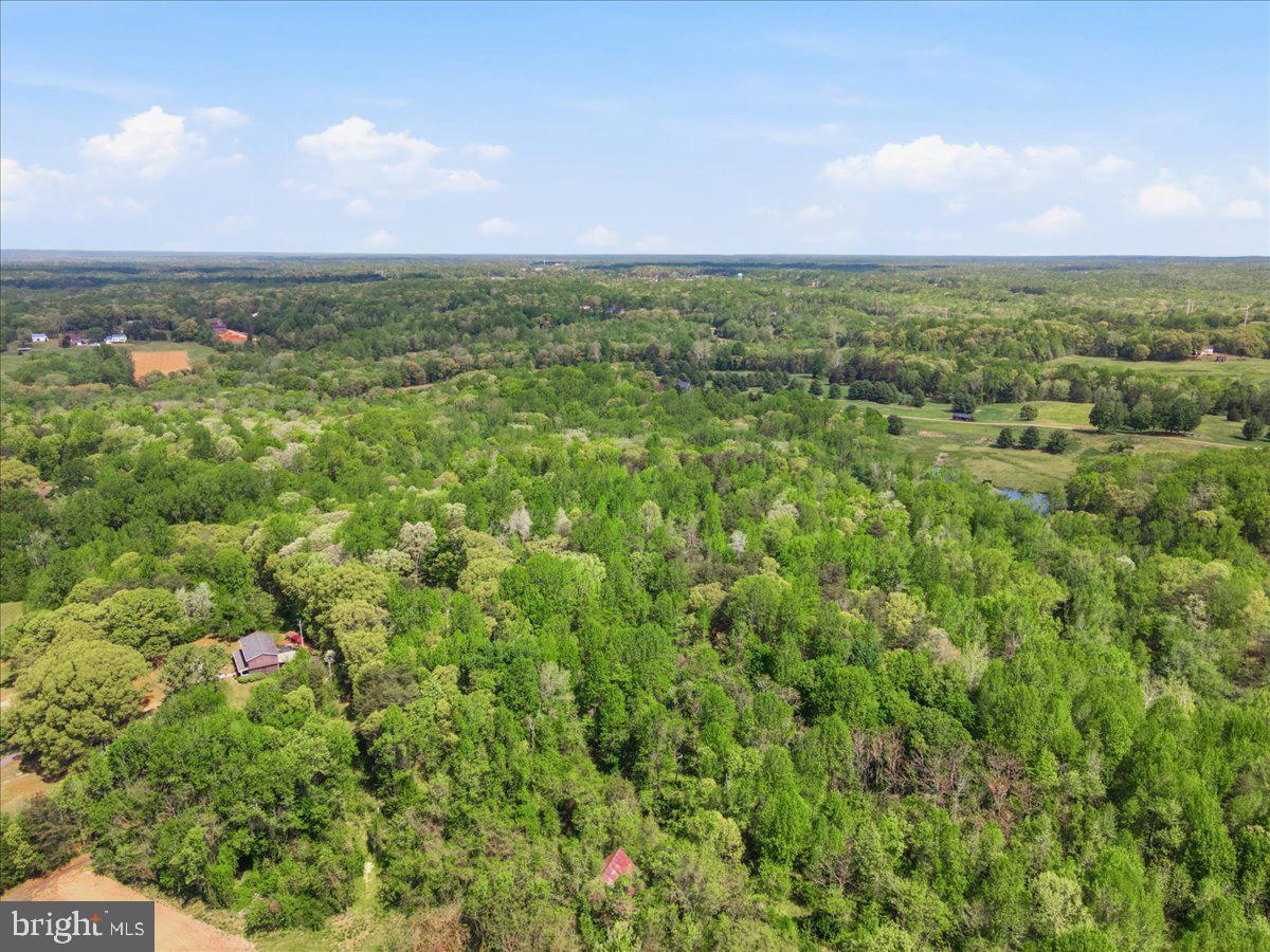 1750 Joe Harris Rd Property Photo 1