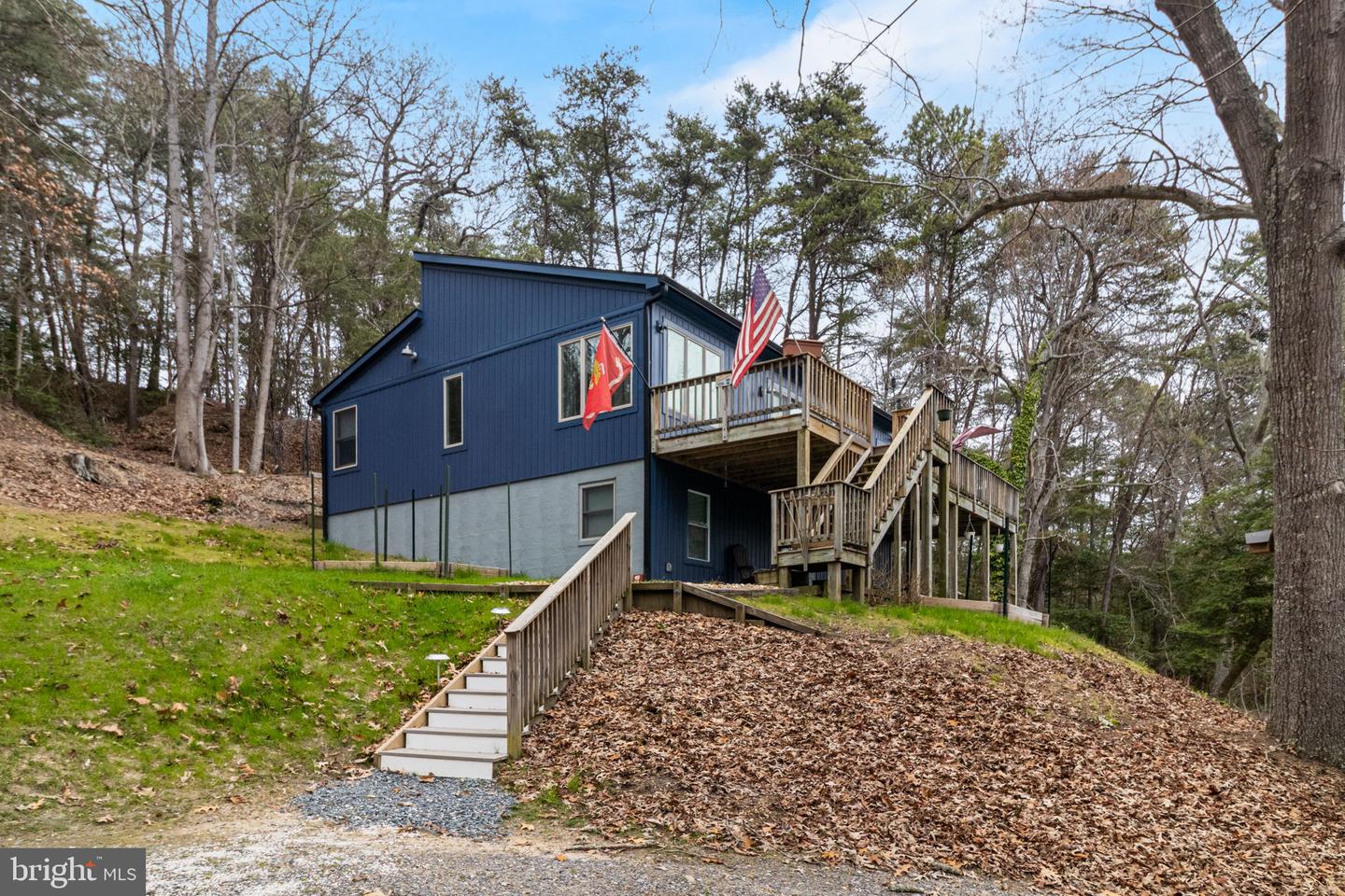2767 Cove Lake St Property Photo 1