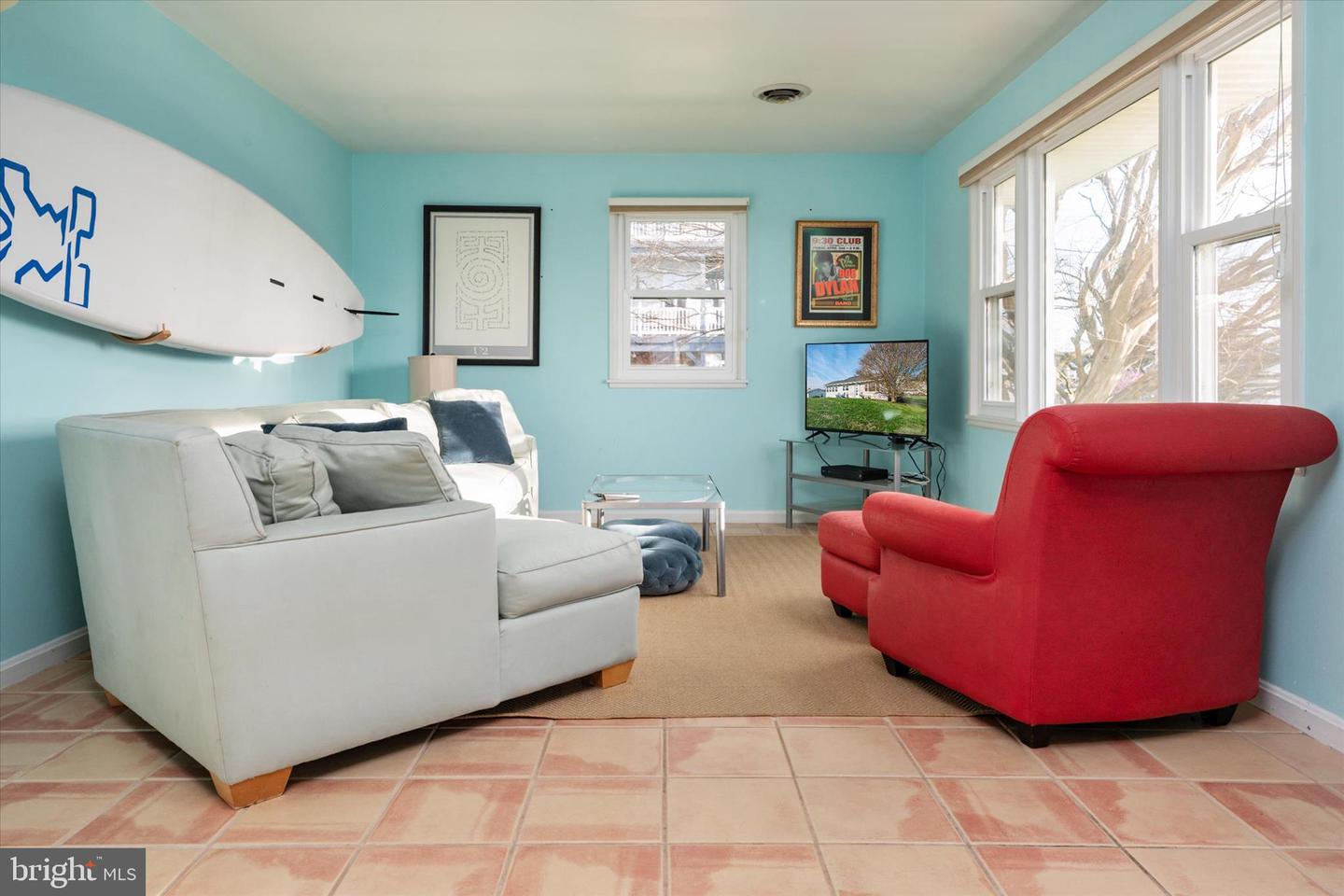 5115 Bay Pkwy Property Photo 5