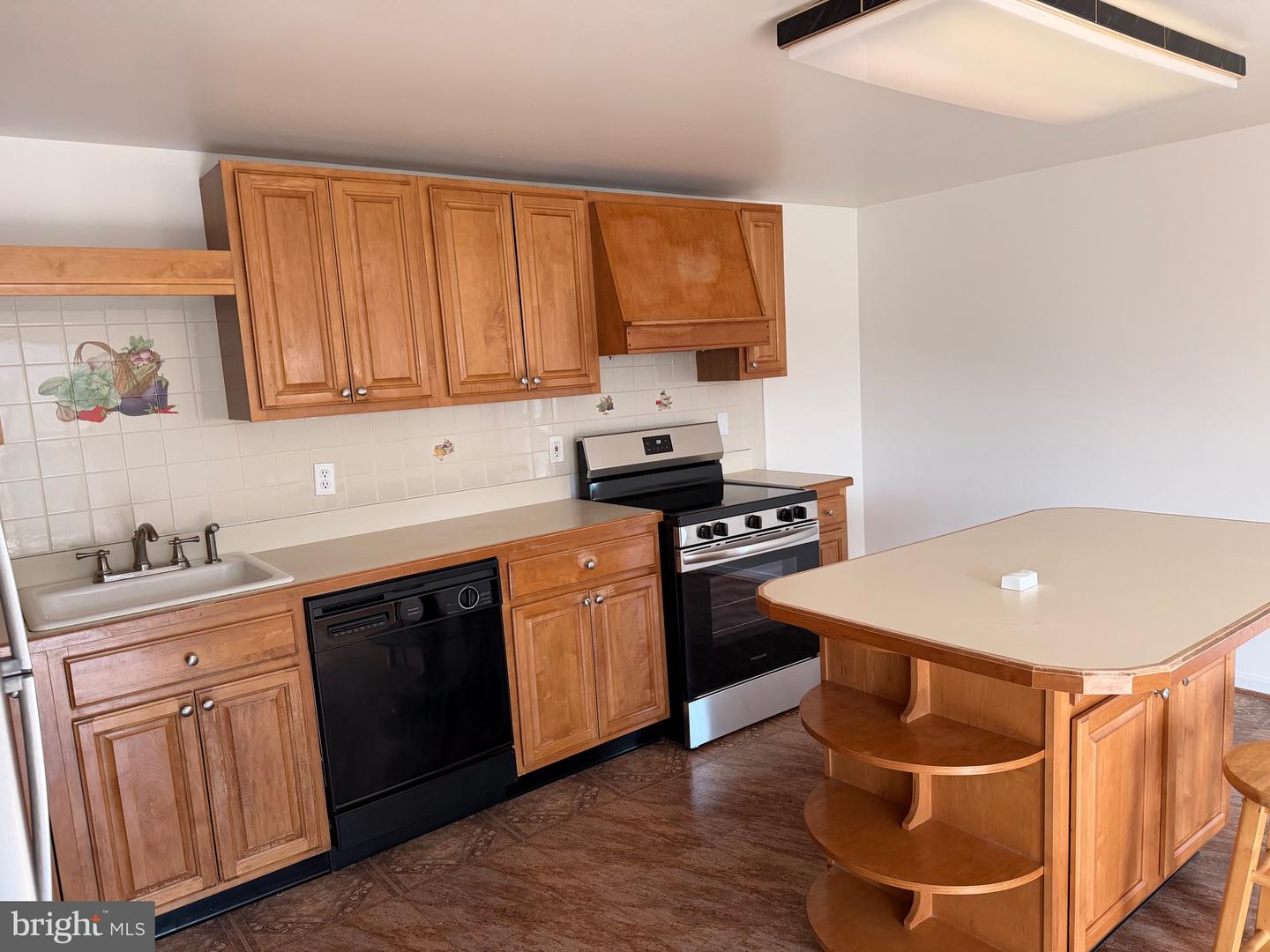 7285 Clyde Jones Rd Property Photo 14