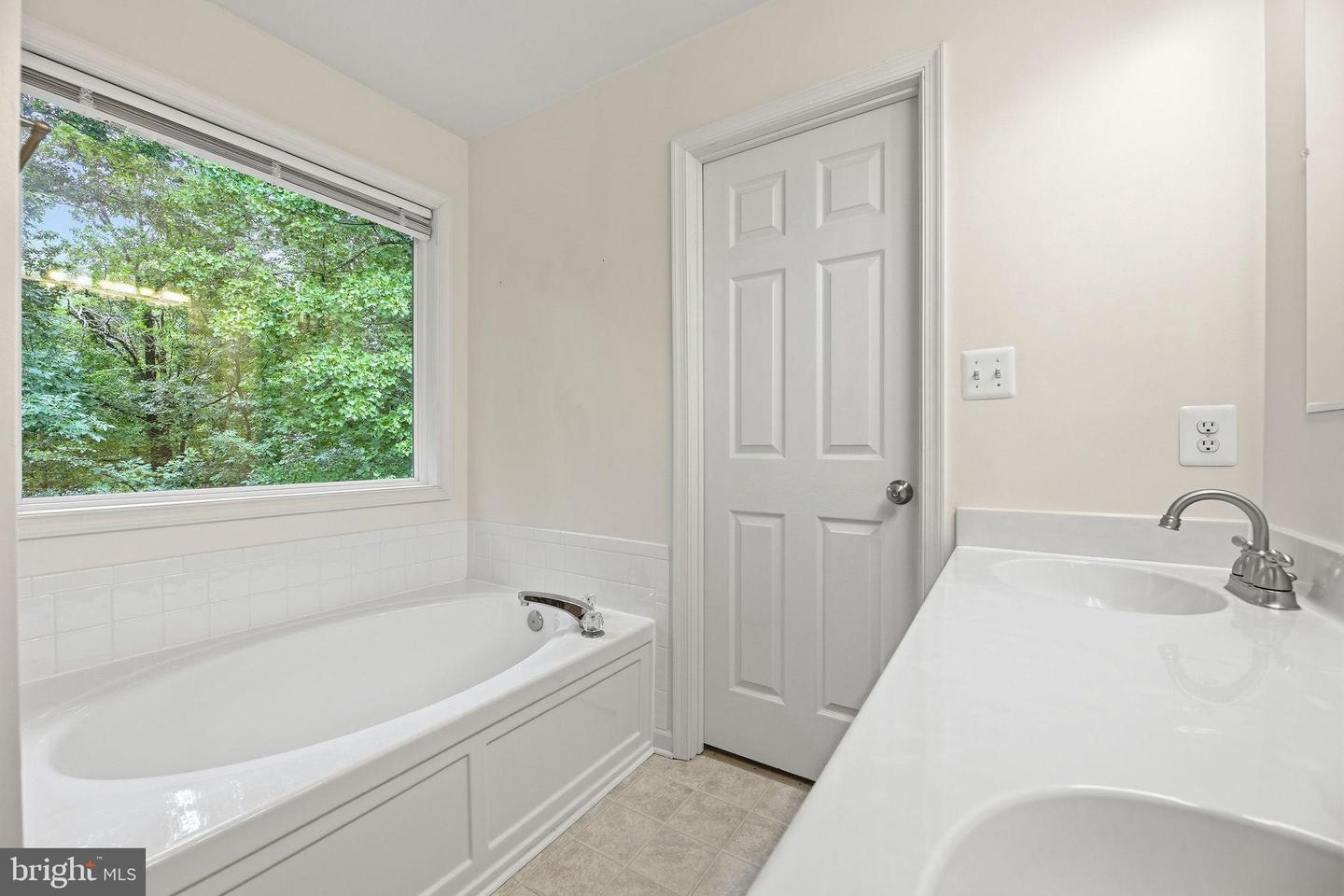 345 Chippewa Ln Property Photo 26
