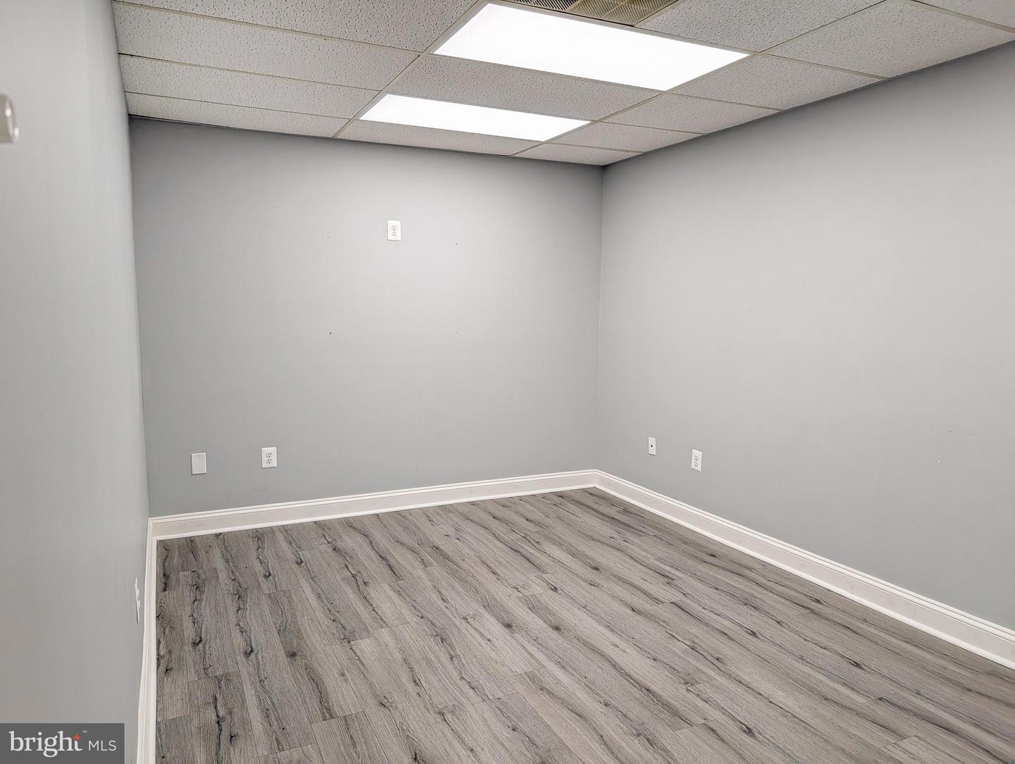 101 Skipjack Rd #2 & 7 Property Photo 10