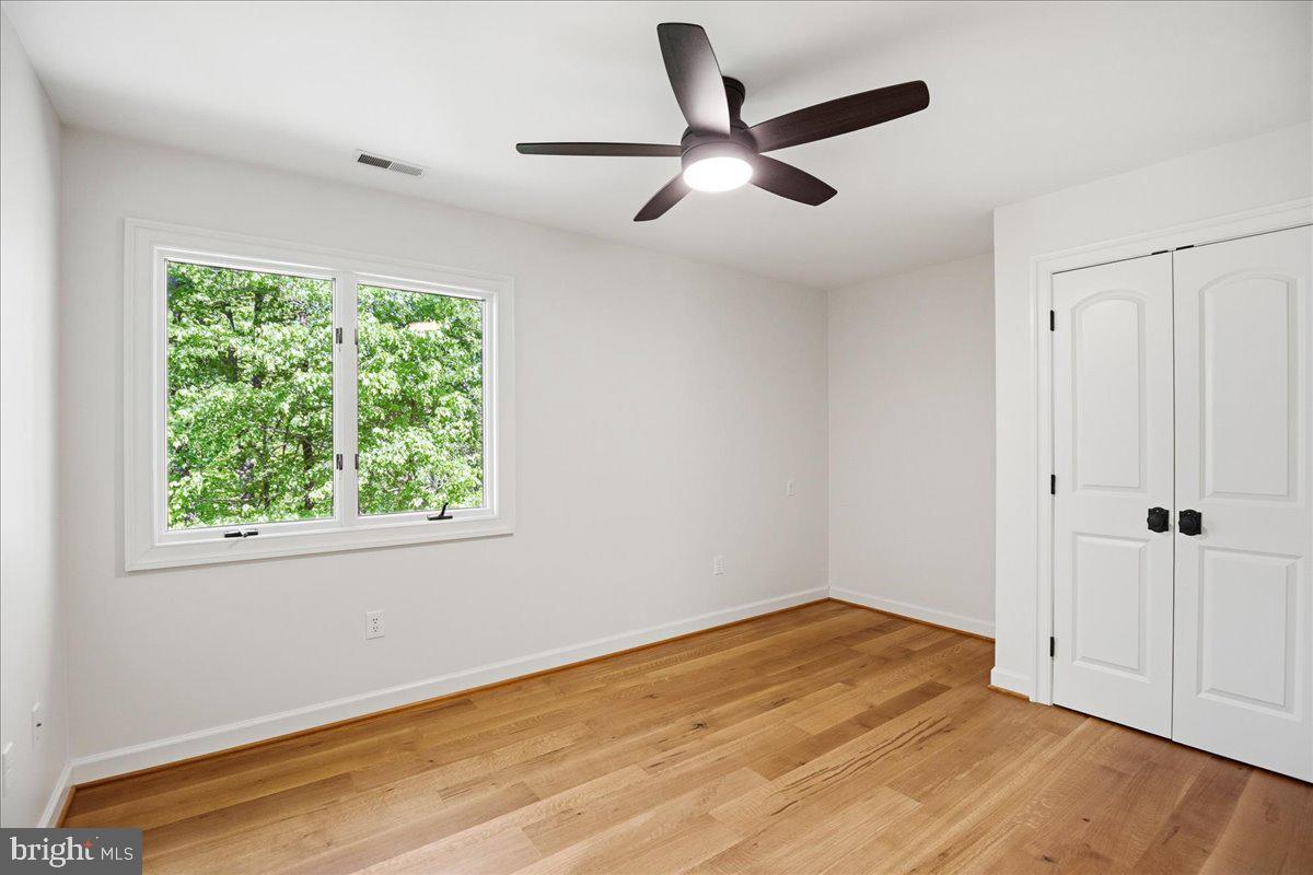 7335 Perry Ln Property Photo 43