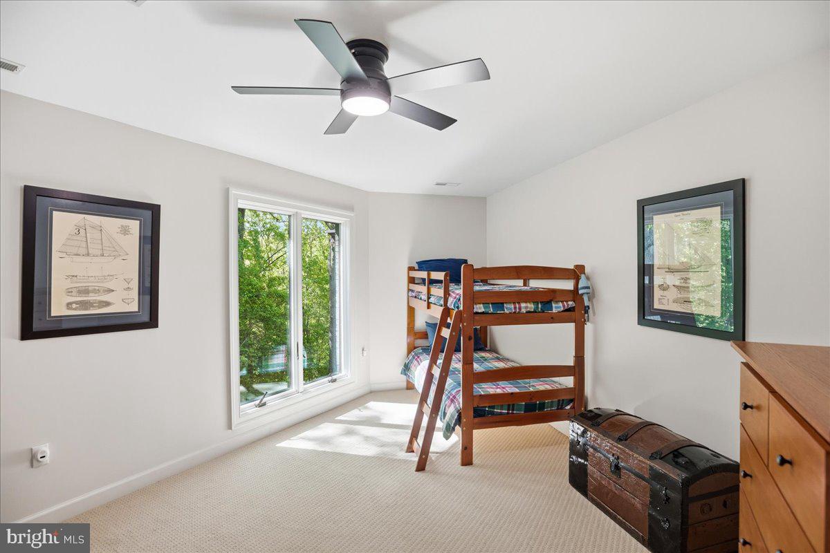 7335 Perry Ln Property Photo 49