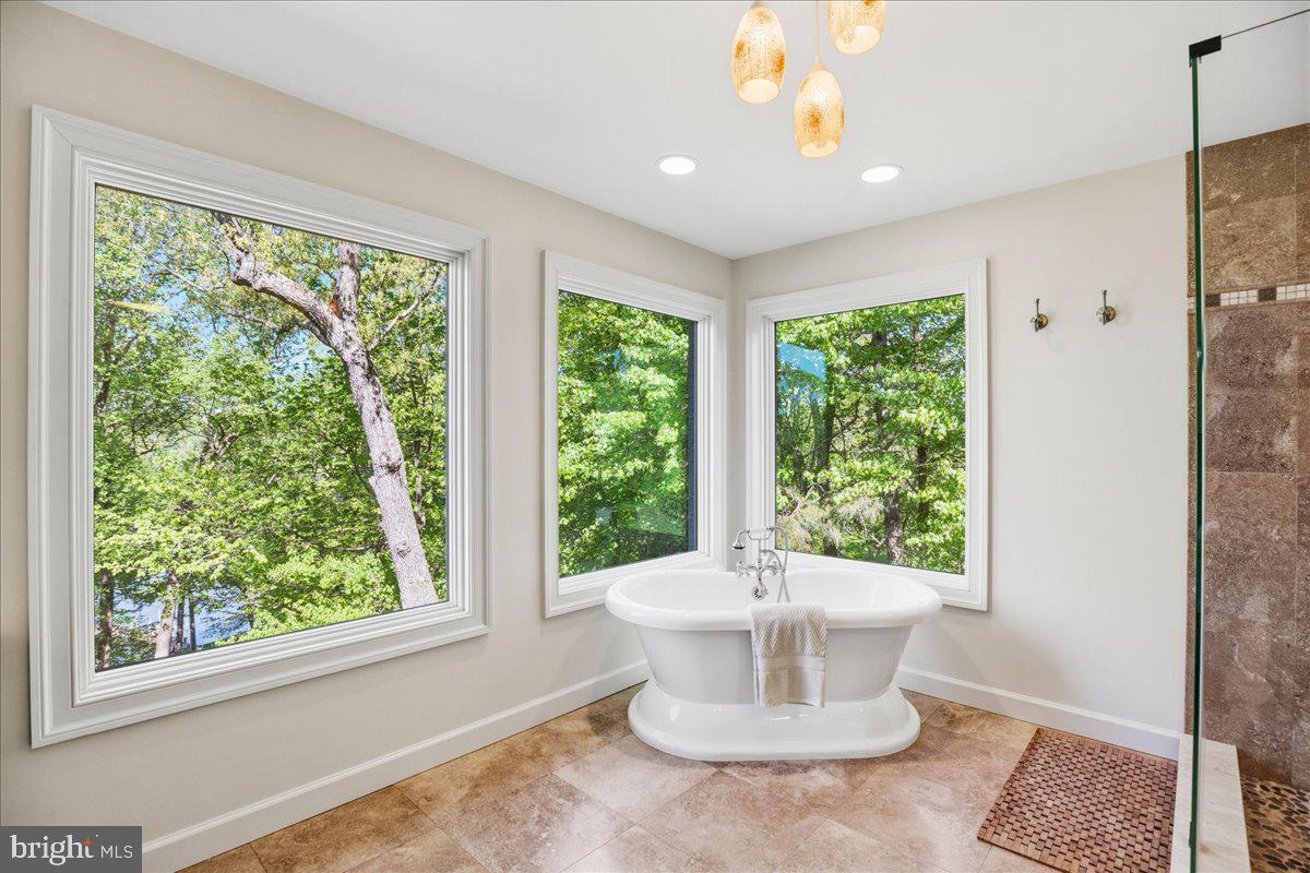 7335 Perry Ln Property Photo 59