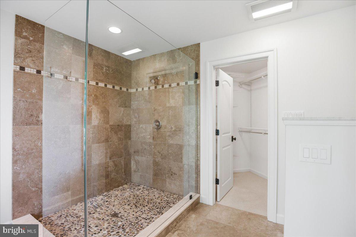 7335 Perry Ln Property Photo 61