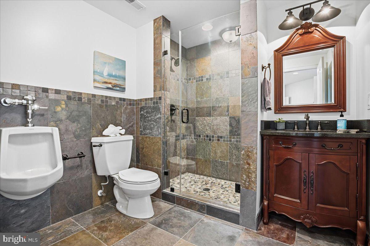 7335 Perry Ln Property Photo 73