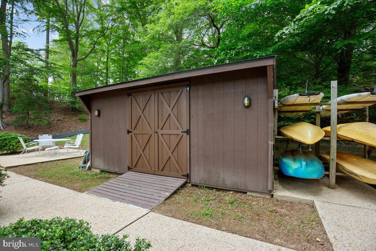 7335 Perry Ln Property Photo 84