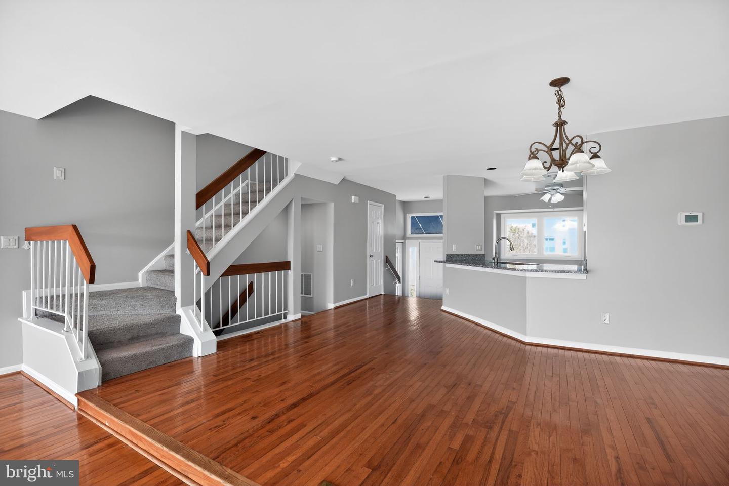 8076 Windward Key Dr Property Photo 5