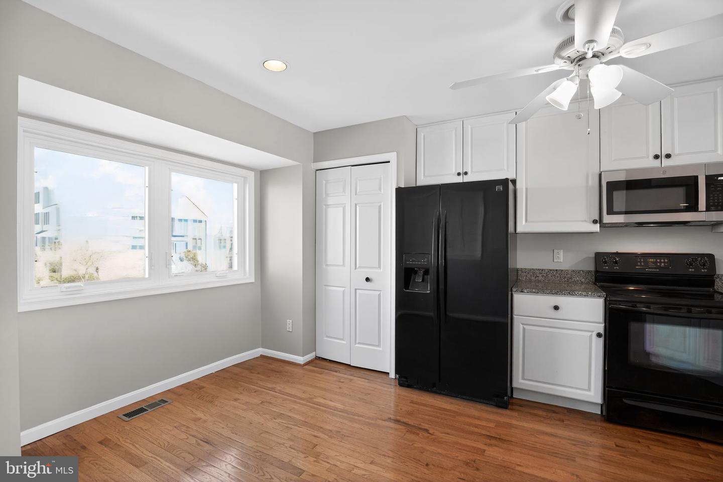 8076 Windward Key Dr Property Photo 11