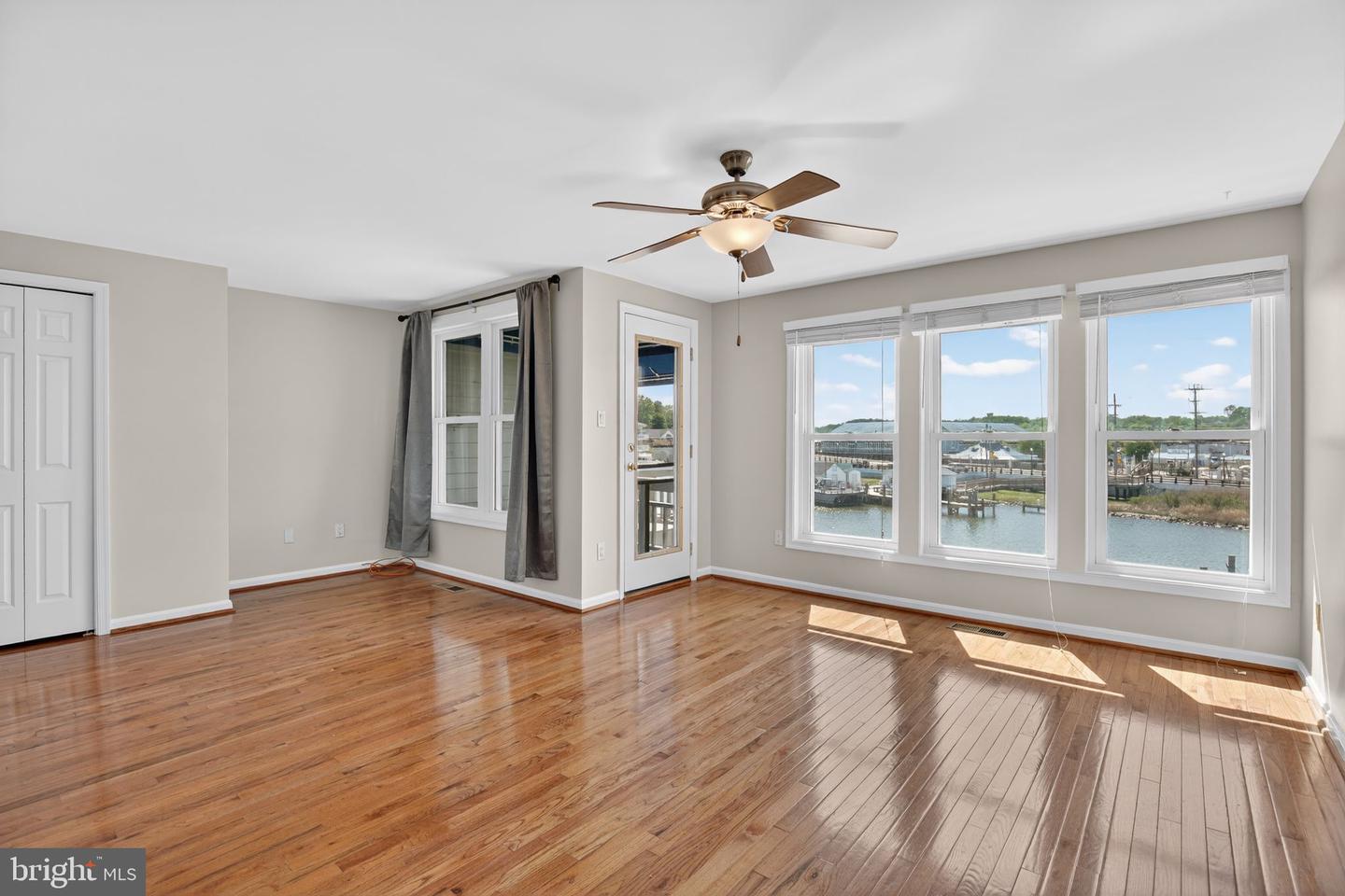 8076 Windward Key Dr Property Photo 13
