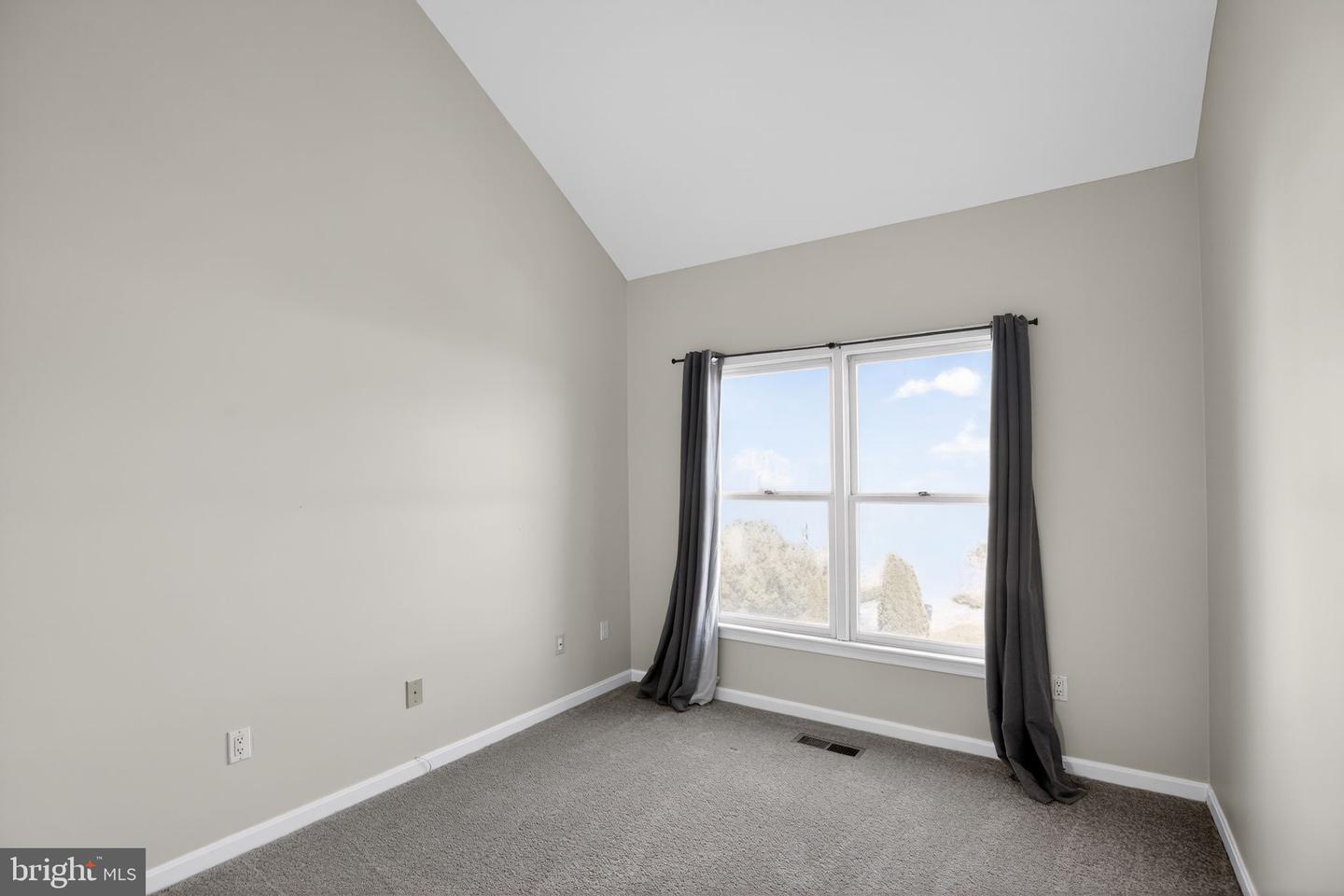 8076 Windward Key Dr Property Photo 17