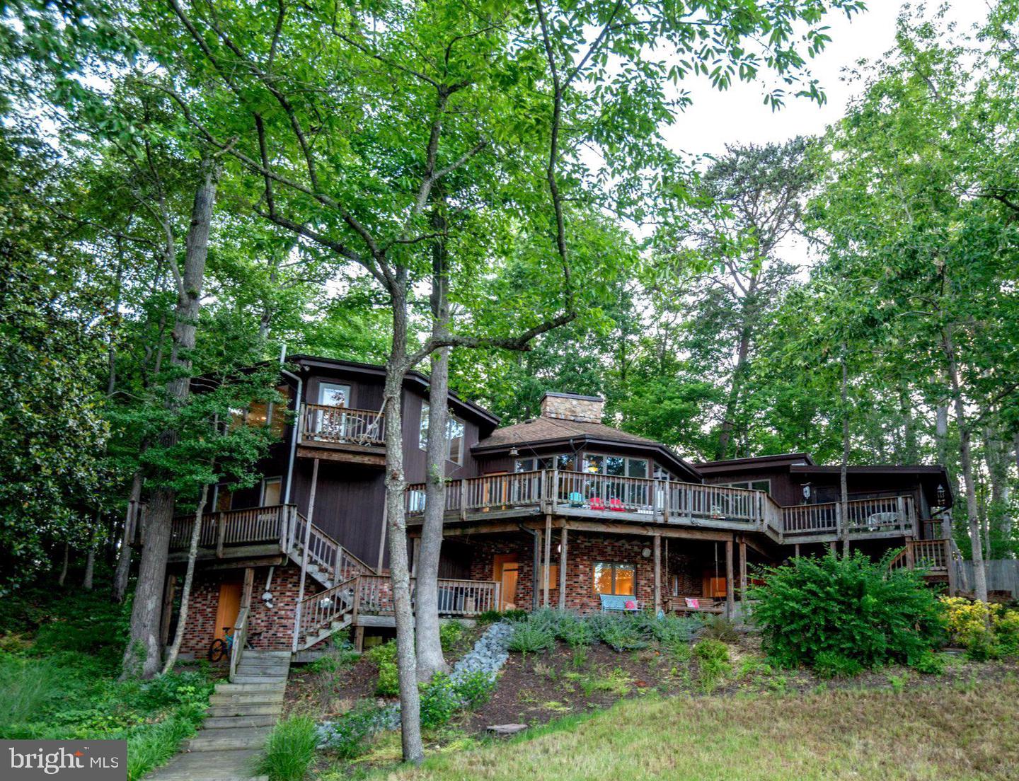 4721 Rock Creek Cir Property Photo 1