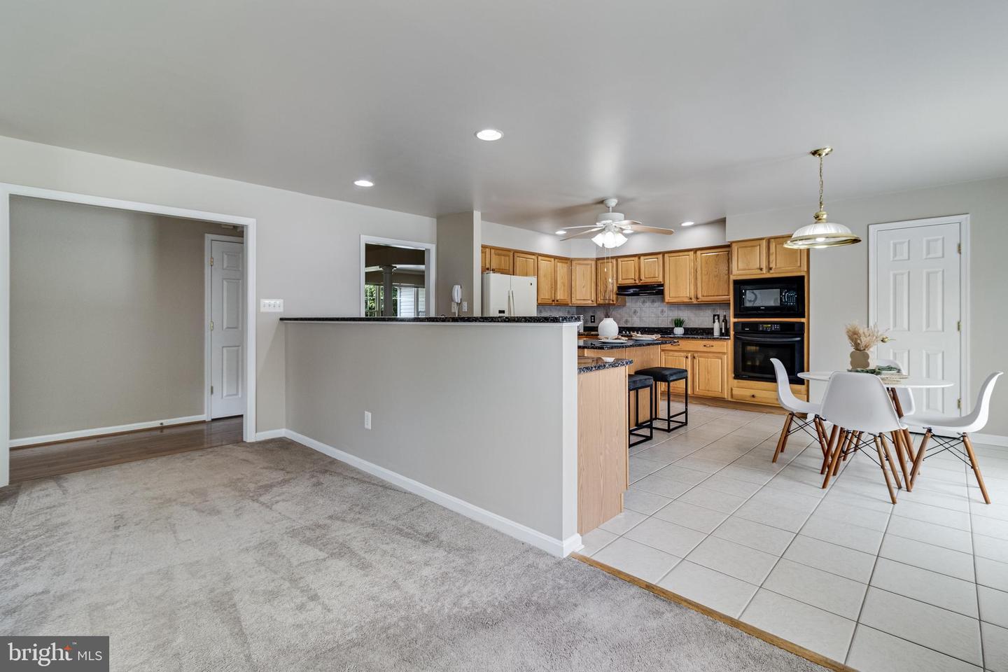 12310 Longleaf Ln Property Photo 7