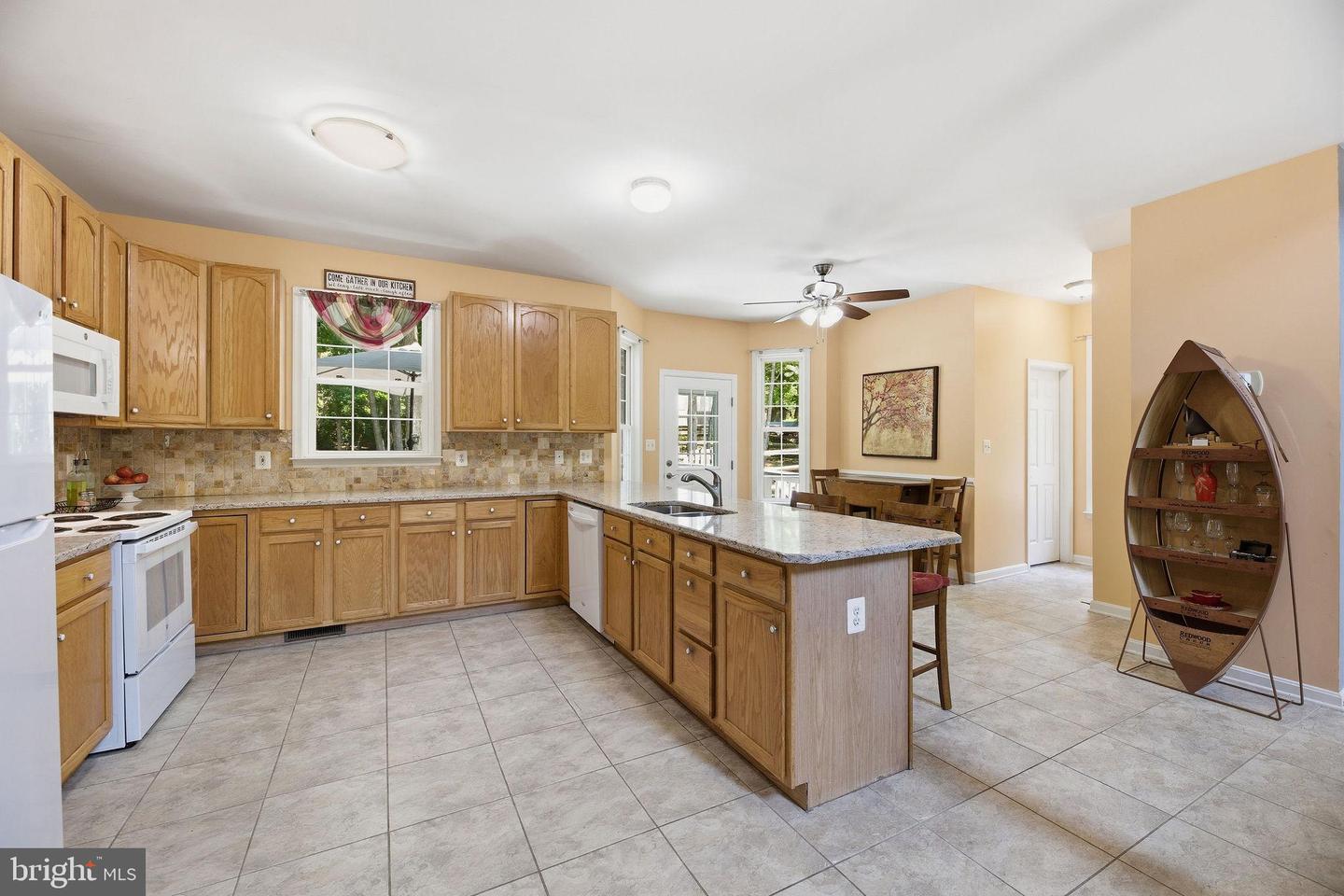 12976 Mariners Cir Property Photo 13