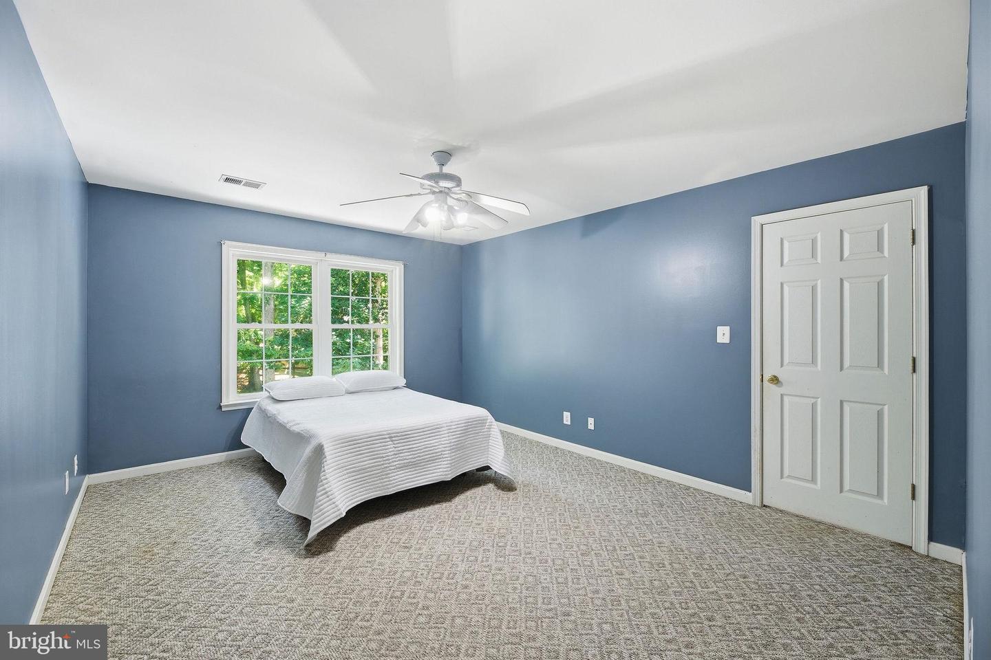 12976 Mariners Cir Property Photo 27