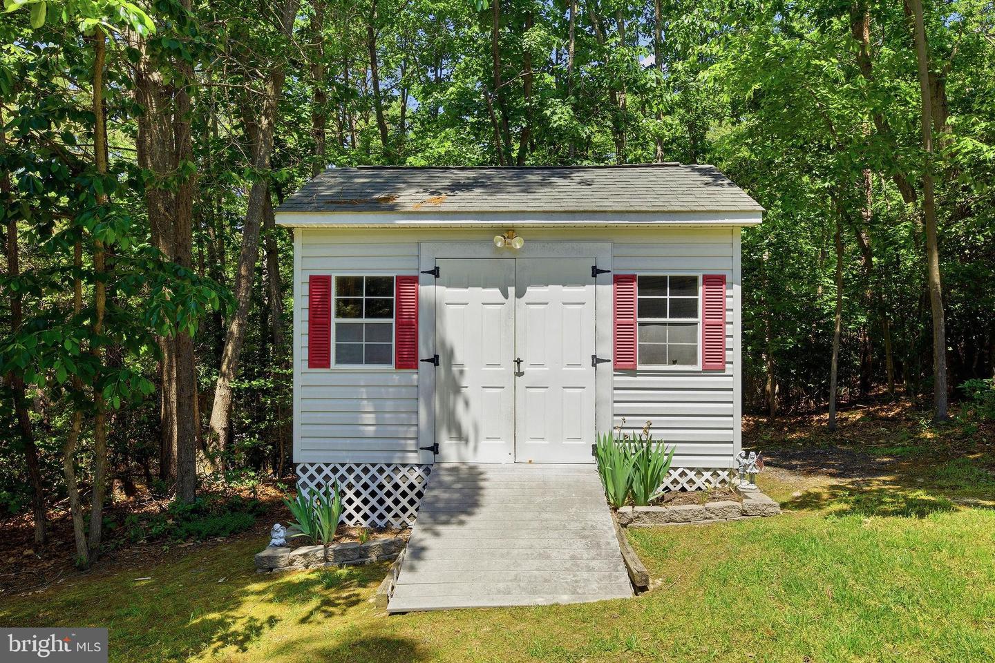 12976 Mariners Cir Property Photo 49