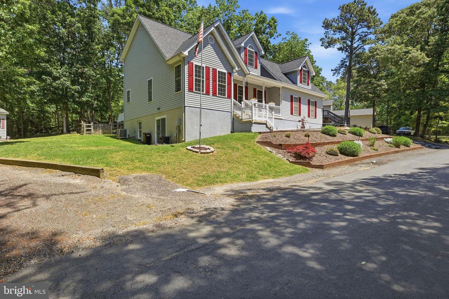 12976 Mariners Cir Property Photo 58