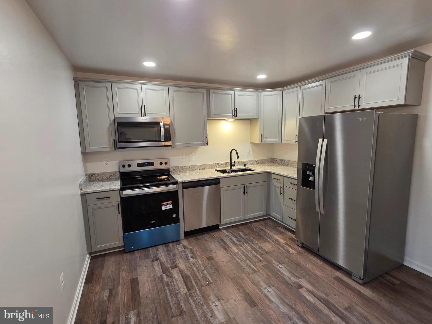 3711 Cassell Blvd Property Photo 3