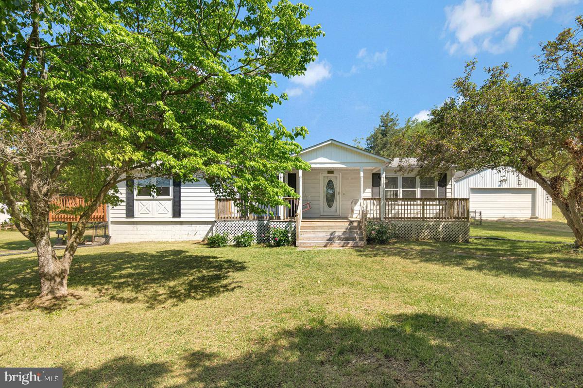 2020 Woods Rd Property Photo 1
