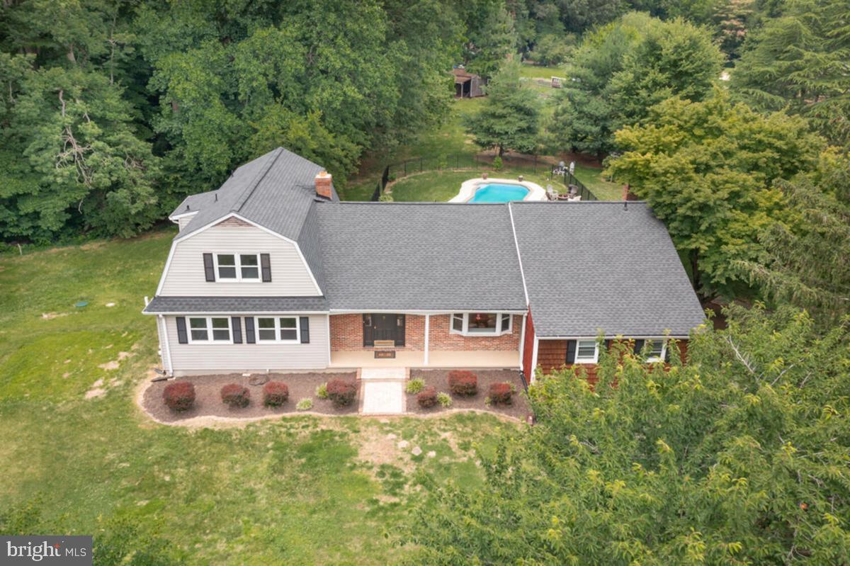 3240 JUNIPER LN