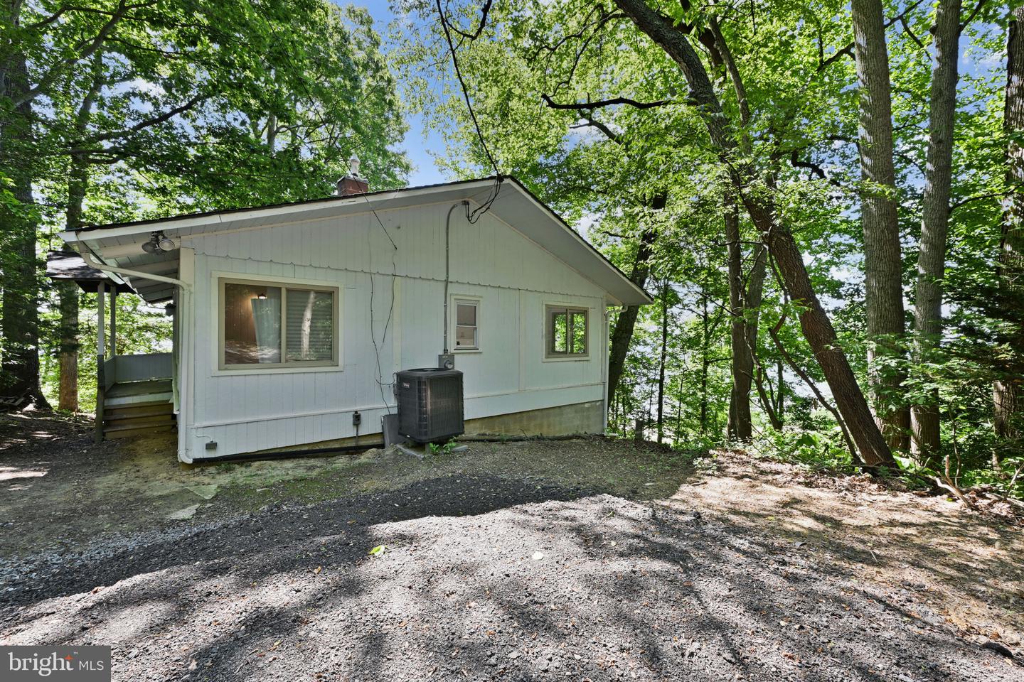 1171 El Paso Ct Property Photo 4